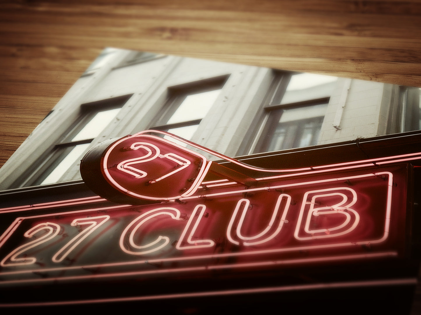 27 Club Neon Sign Wall Art